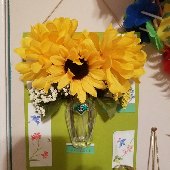 Floral arrangement decor Handmade windsong purfum